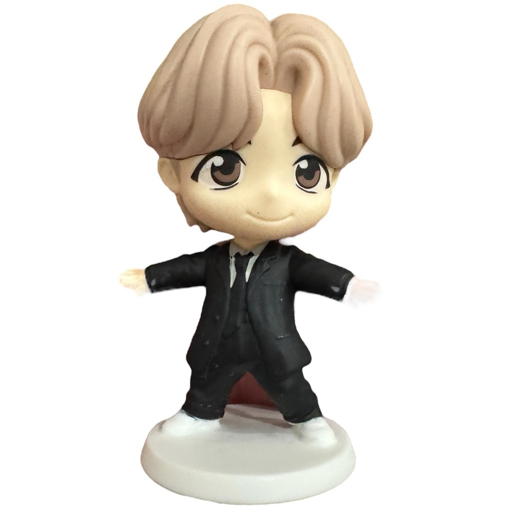 TinyTAN Jung Kook figurine